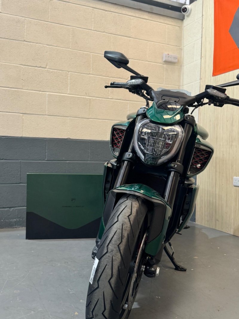 DUCATI DIAVEL