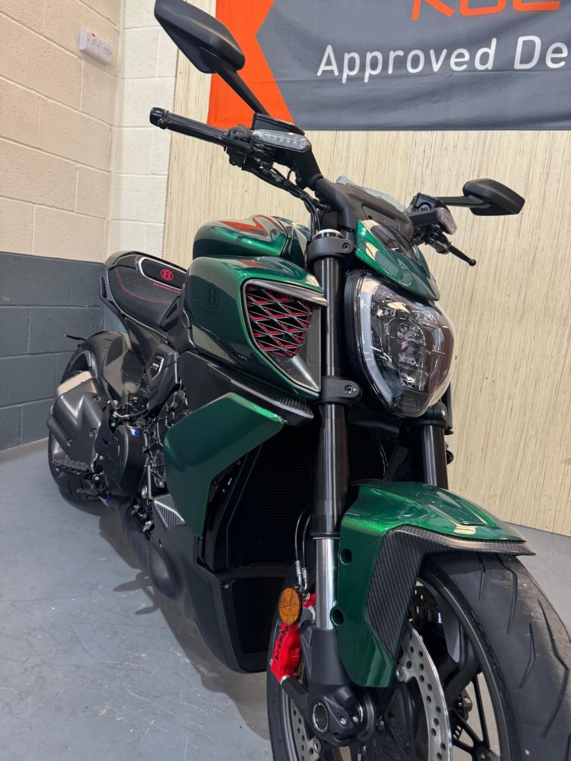 DUCATI DIAVEL