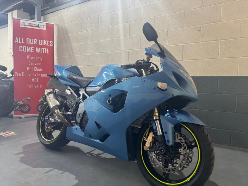 SUZUKI GSXR600