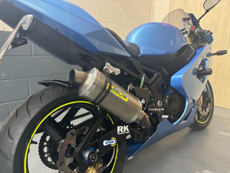 SUZUKI GSXR600