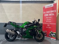 KAWASAKI Ninja H2