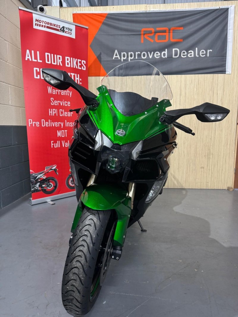 KAWASAKI Ninja H2