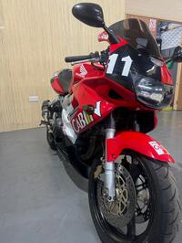 HONDA VTR
