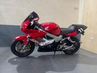 HONDA VTR