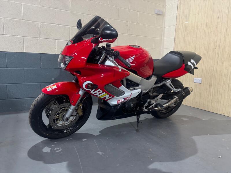 HONDA VTR