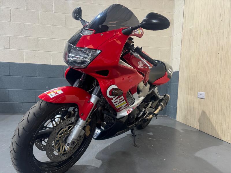 HONDA VTR