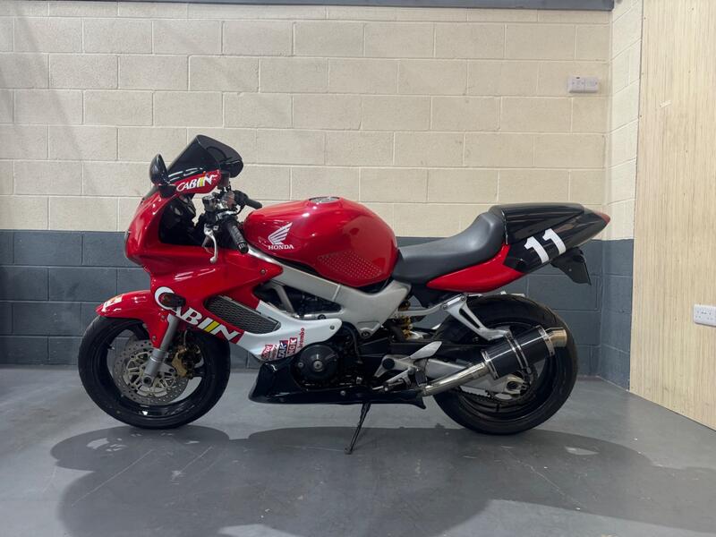 HONDA VTR