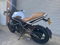 KAWASAKI ER-6N