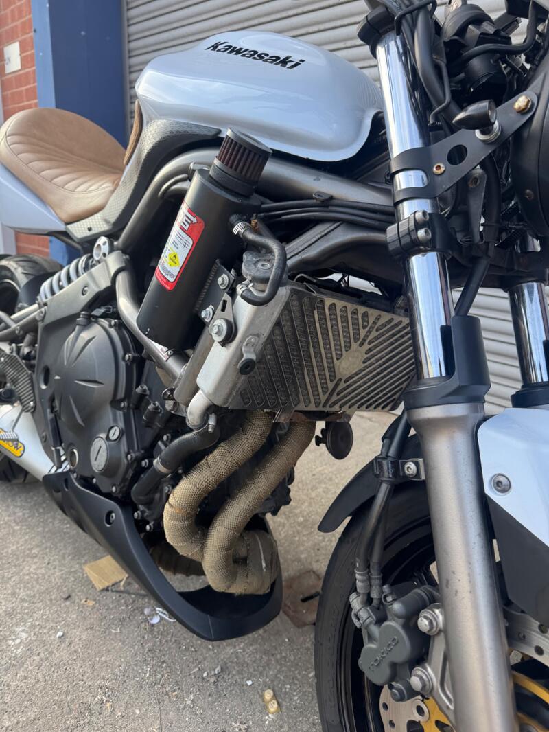 KAWASAKI ER-6N