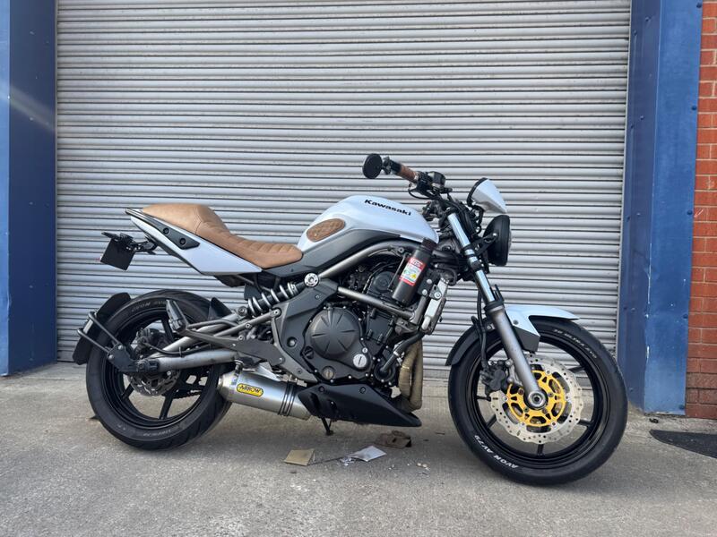 KAWASAKI ER-6N