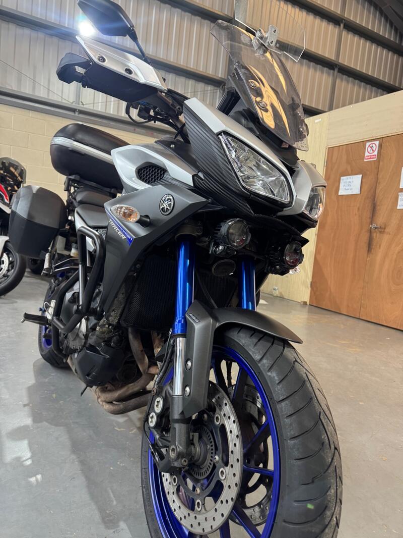 YAMAHA Tracer 900