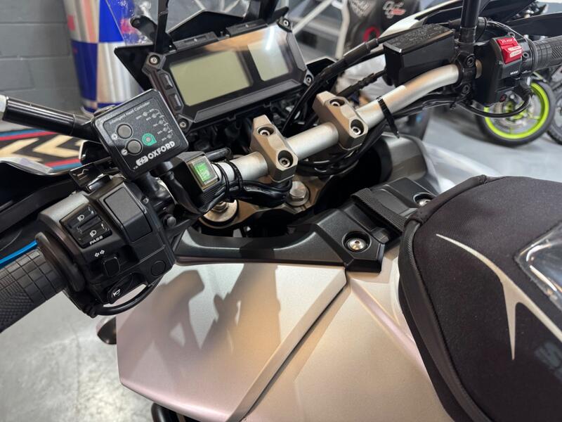 YAMAHA Tracer 900