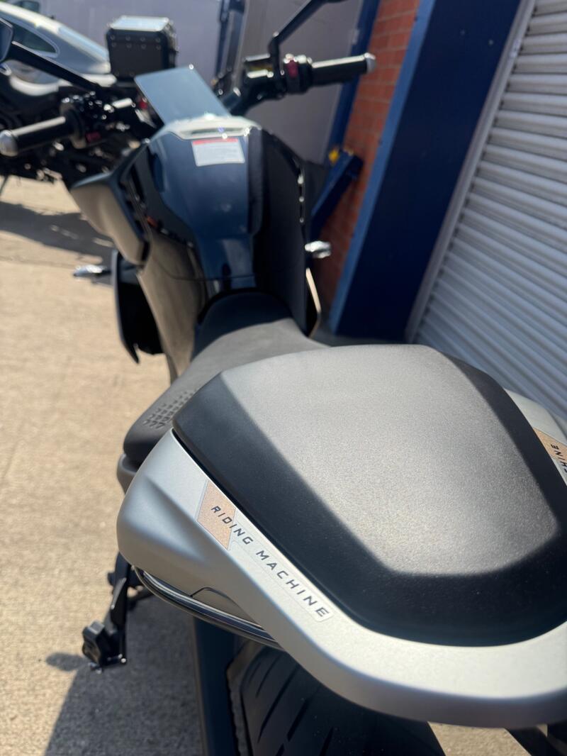 CFMOTO 800NK ADVANCED