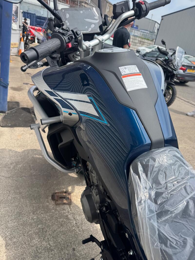 CFMOTO MT