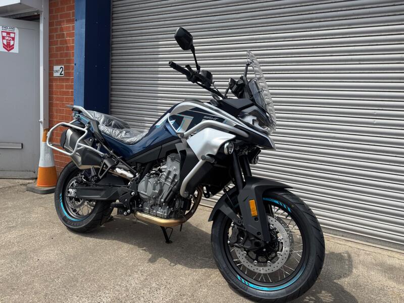CFMOTO MT