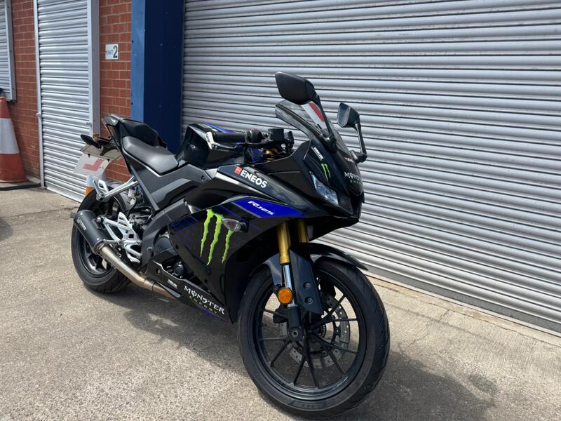YAMAHA R125
