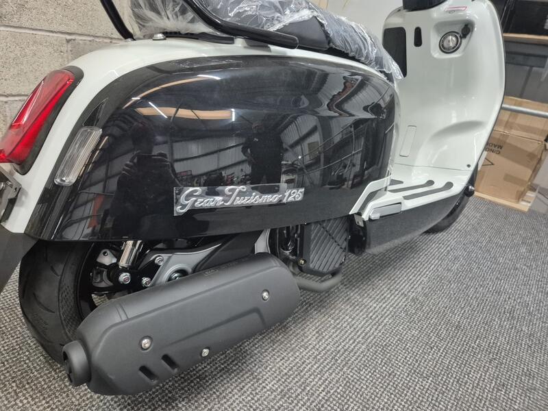 ROYAL ALLOY GT125