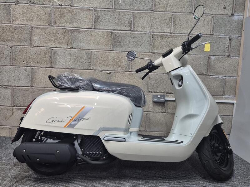 ROYAL ALLOY GT125