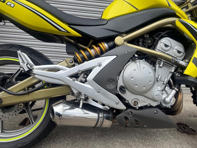 KAWASAKI ER-6N