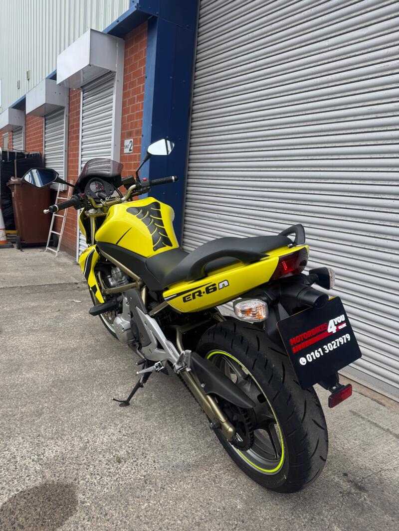KAWASAKI ER-6N