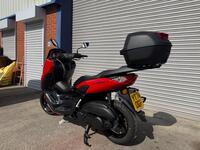 YAMAHA Nmax