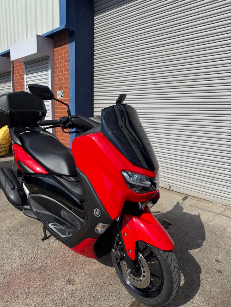 YAMAHA Nmax