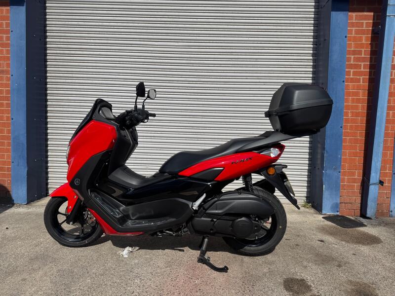 YAMAHA Nmax