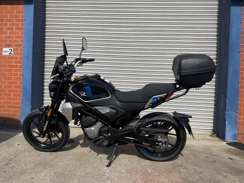 CFMOTO 300CL-X