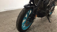 YAMAHA MT-125