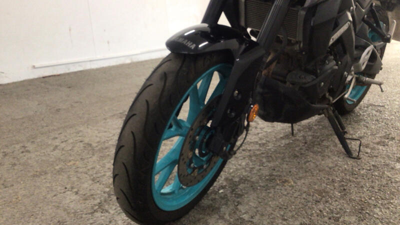 YAMAHA MT-125
