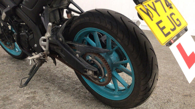YAMAHA MT-125