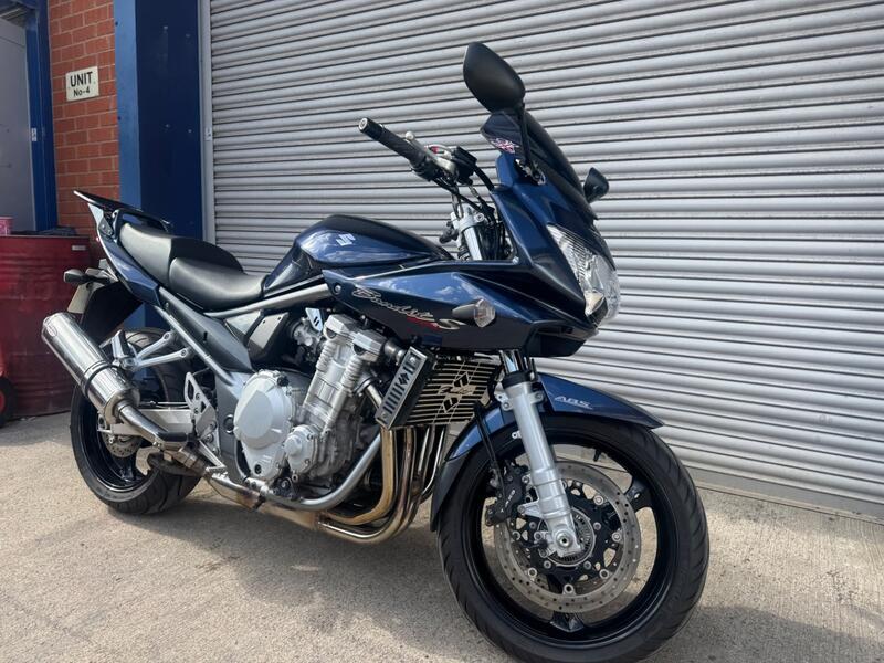 SUZUKI Bandit 1250
