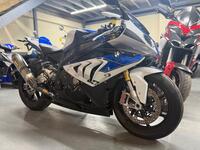 BMW HP4