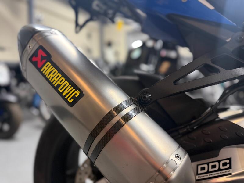 BMW HP4