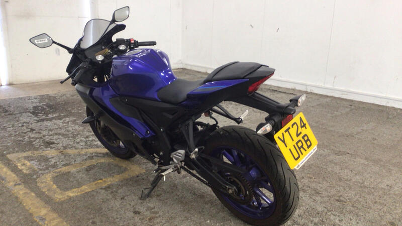 YAMAHA R125